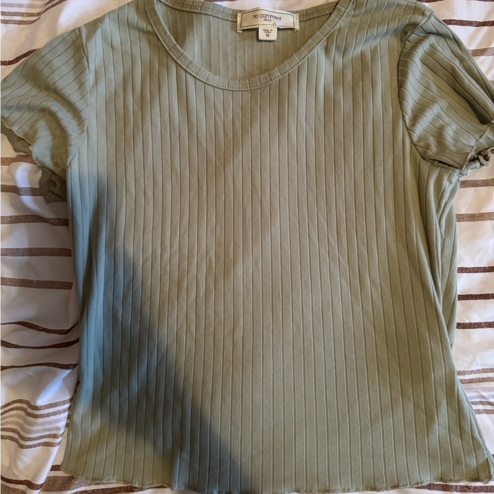 Green crop top